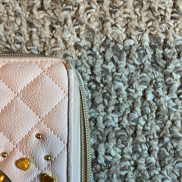 Betsey Johnson Wristlet Wallet - Picture 5 of 5